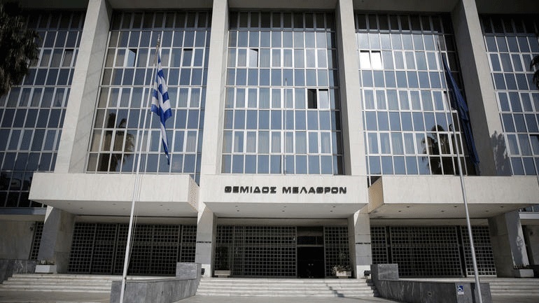 Έξι γυναίκες υποψήφιες για την ηγεσία του Αρείου Πάγου